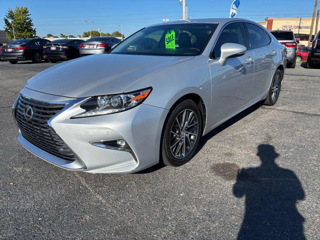 used 2016 Lexus ES 350 car, priced at $17,995