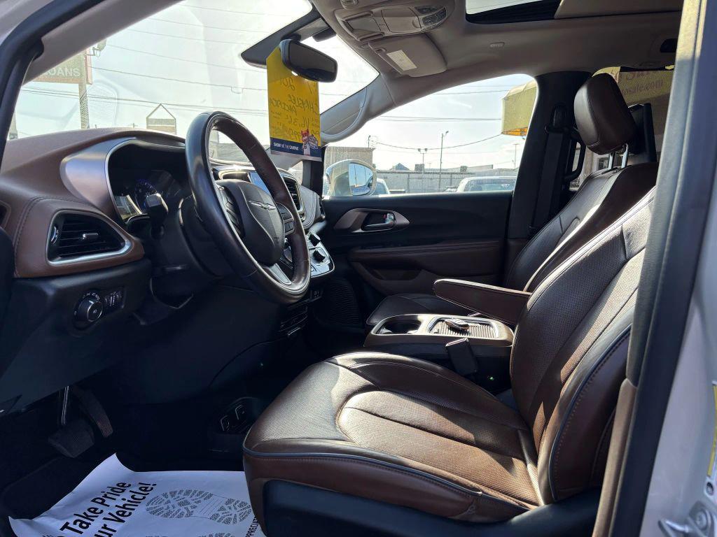 used 2017 Chrysler Pacifica car, priced at $14,995