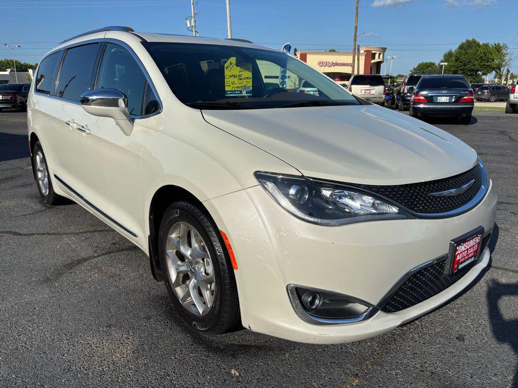 used 2017 Chrysler Pacifica car, priced at $14,995