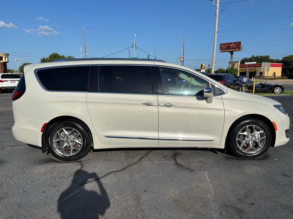 used 2017 Chrysler Pacifica car, priced at $14,995