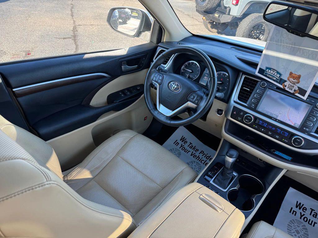 used 2015 Toyota Highlander car, priced at $19,995