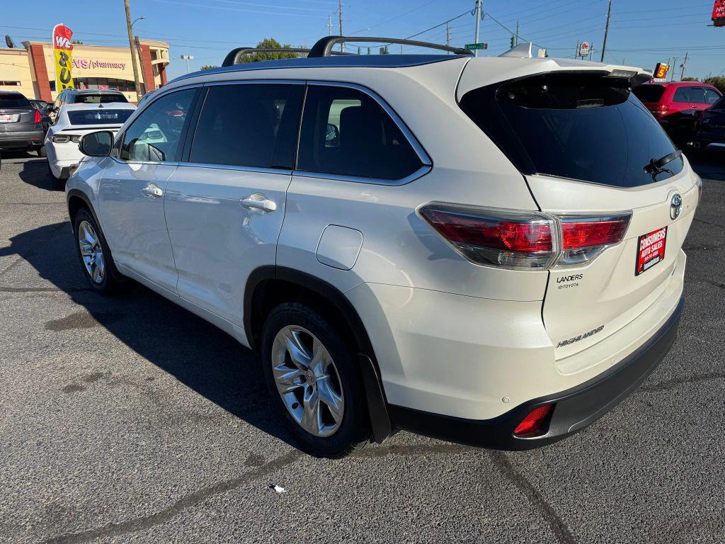 used 2015 Toyota Highlander car, priced at $19,995