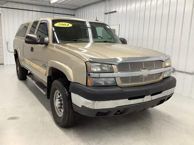 used 2004 Chevrolet Silverado 2500 car, priced at $16,899
