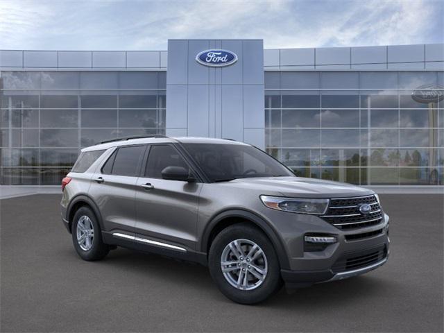 new 2024 Ford Explorer car, priced at $43,299