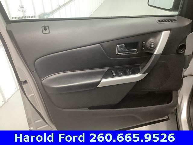 used 2013 Ford Edge car, priced at $5,000