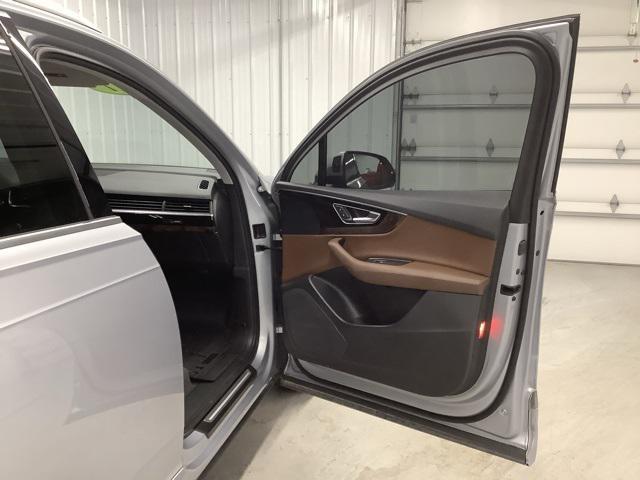 used 2017 Audi Q7 car, priced at $14,997