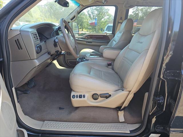 used 2001 Ford Excursion car, priced at $30,000