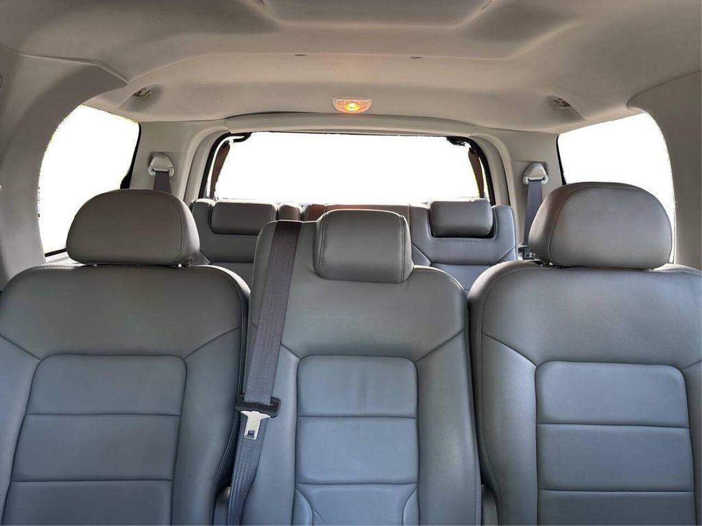 used 2006 Ford Expedition car, priced at $11,900