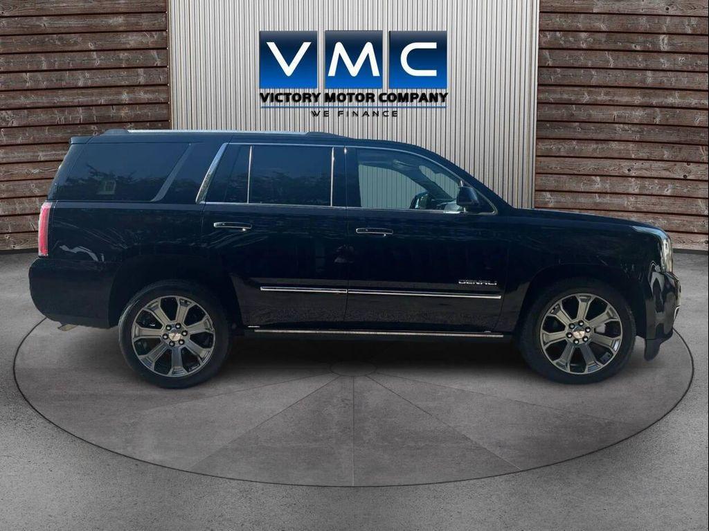 used 2018 GMC Yukon car, priced at $28,900