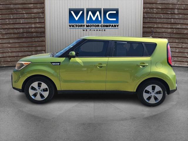 used 2015 Kia Soul car, priced at $10,900