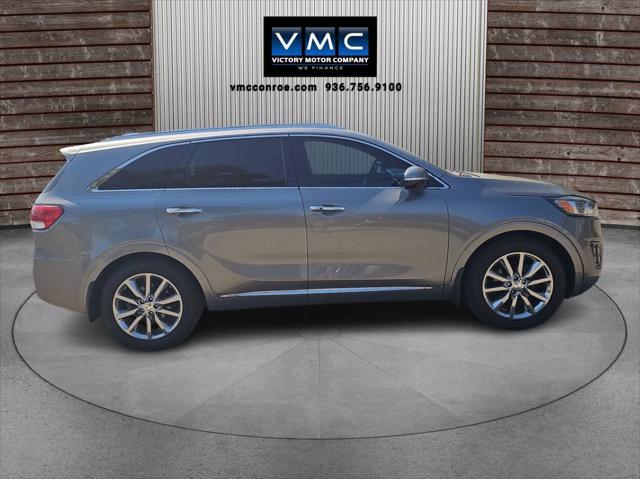 used 2018 Kia Sorento car, priced at $17,900