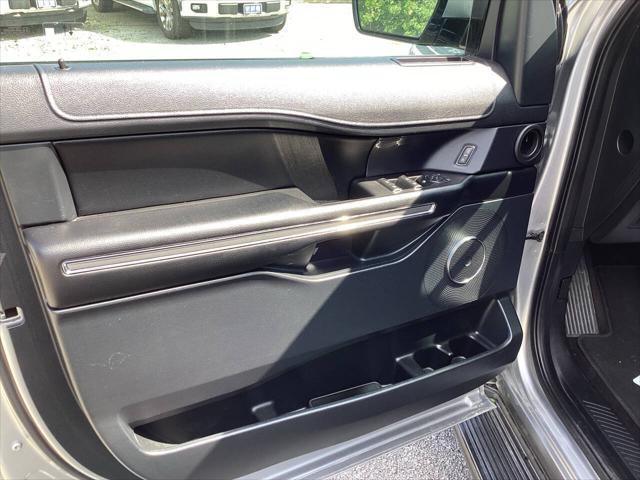 used 2021 Ford Expedition car, priced at $29,900