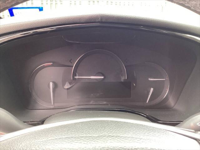 used 2017 Cadillac XT5 car, priced at $12,900