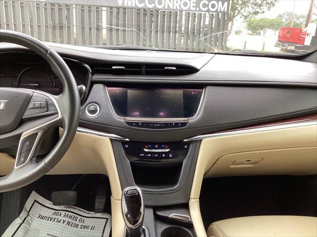 used 2017 Cadillac XT5 car, priced at $12,900