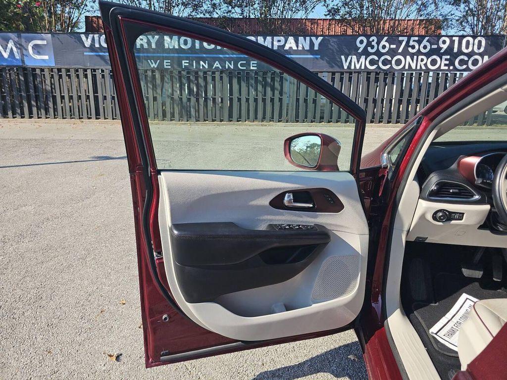 used 2019 Chrysler Pacifica car, priced at $21,200