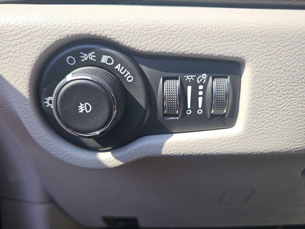 used 2019 Chrysler Pacifica car, priced at $21,200
