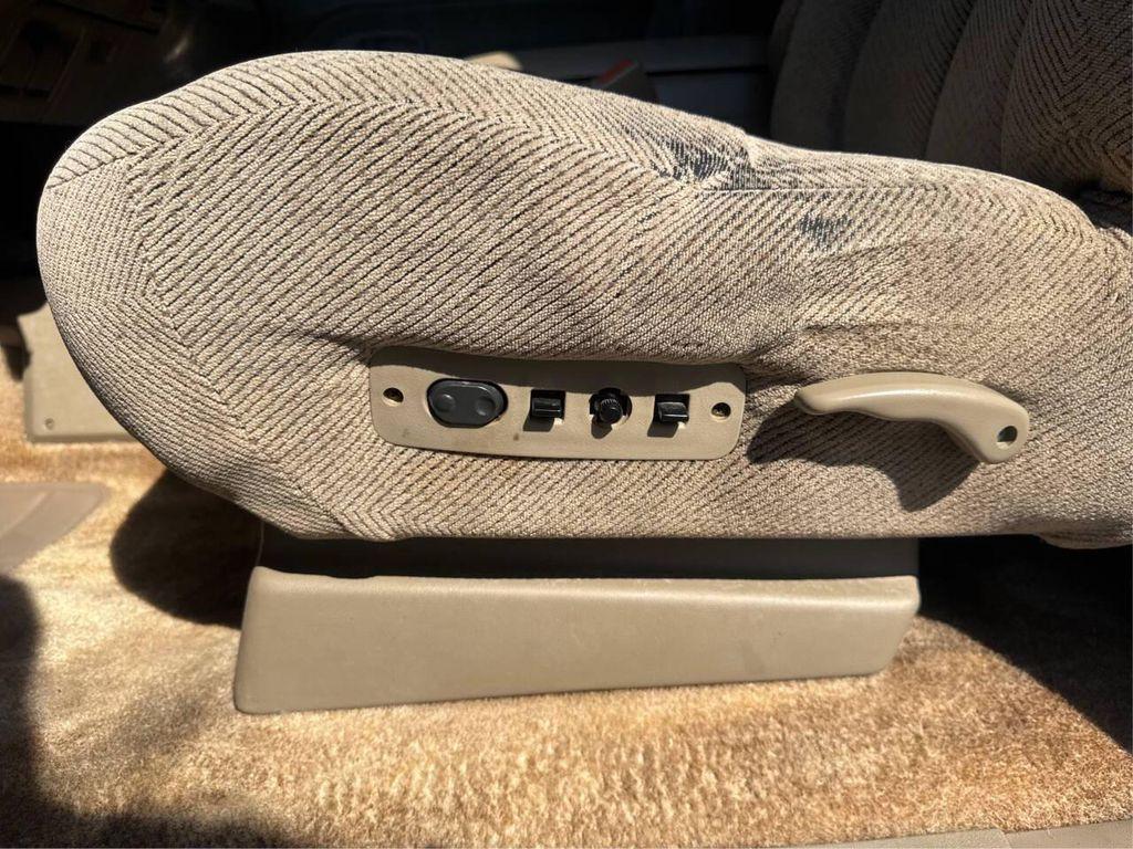 used 1999 Chevrolet Tahoe car, priced at $10,900