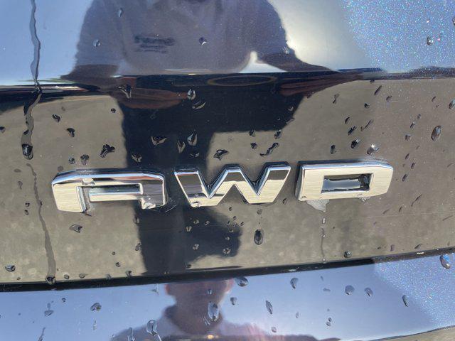 used 2021 GMC Acadia car, priced at $32,991