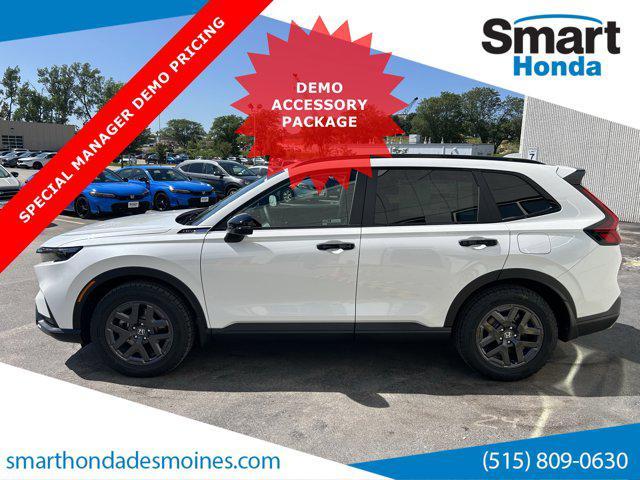 new 2026 Honda CR-V Hybrid car, priced at $39,300