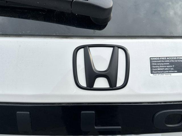 new 2025 Honda Pilot car, priced at $53,343