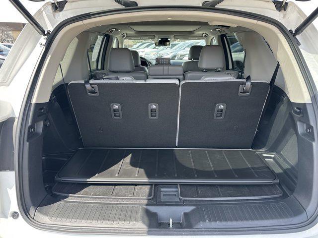 used 2025 Honda Pilot car, priced at $47,991