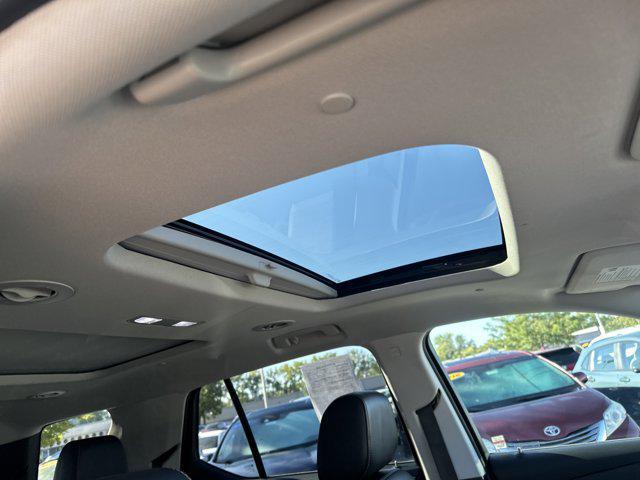 used 2019 Chevrolet Traverse car, priced at $18,498