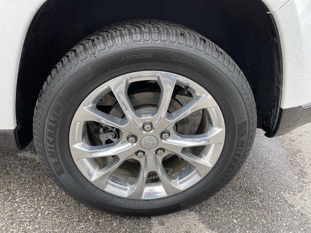 used 2020 Jeep Grand Cherokee car, priced at $27,793