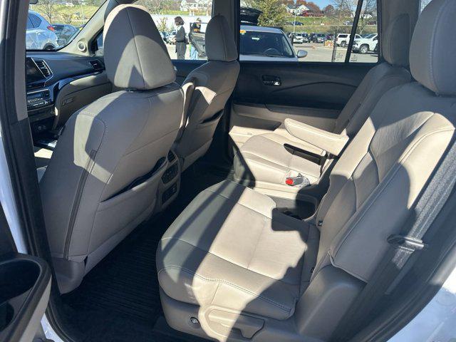 used 2021 Honda Pilot car, priced at $30,991