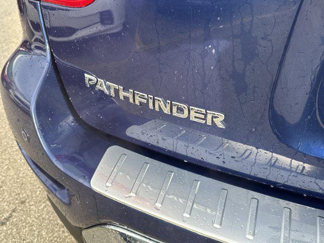 used 2018 Nissan Pathfinder car, priced at $9,999