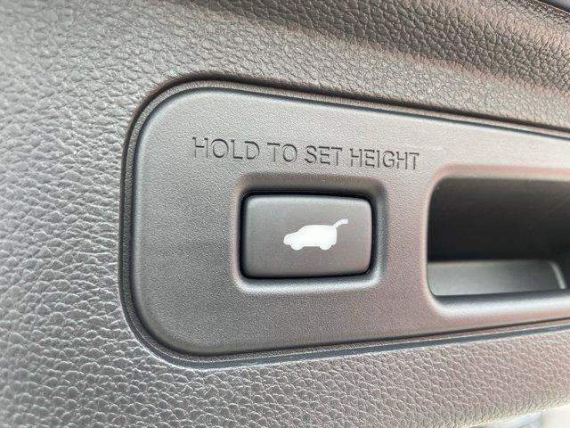 used 2025 Honda Odyssey car, priced at $41,991