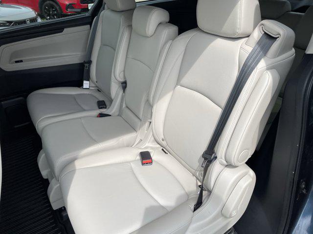 used 2025 Honda Odyssey car, priced at $41,991