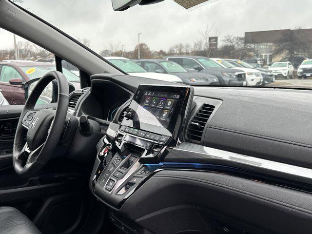 used 2023 Honda Odyssey car, priced at $43,593