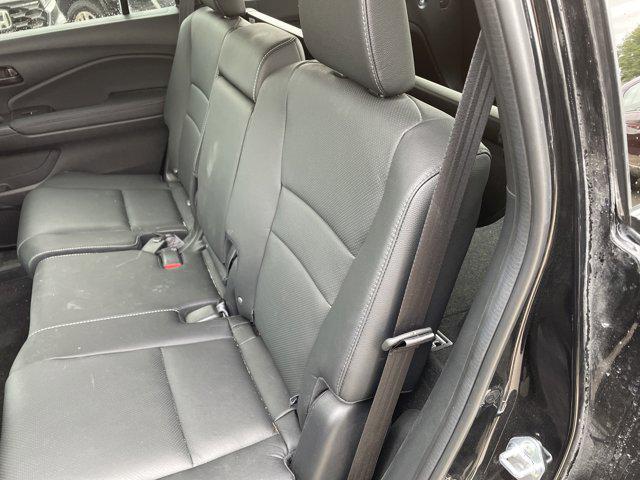 used 2022 Honda Passport car, priced at $32,922