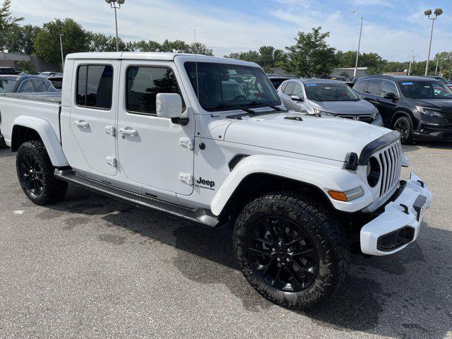 used 2022 Jeep Gladiator car, priced at $32,494