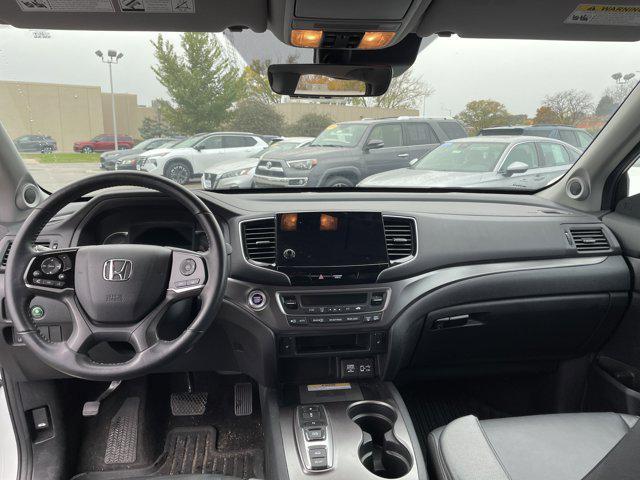 used 2022 Honda Pilot car, priced at $35,761