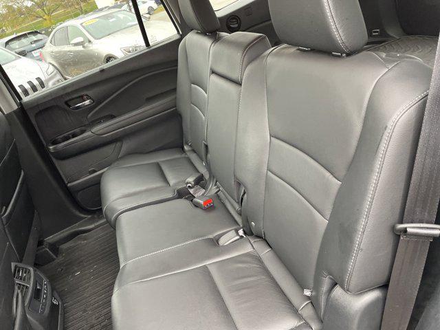 used 2022 Honda Pilot car, priced at $35,761