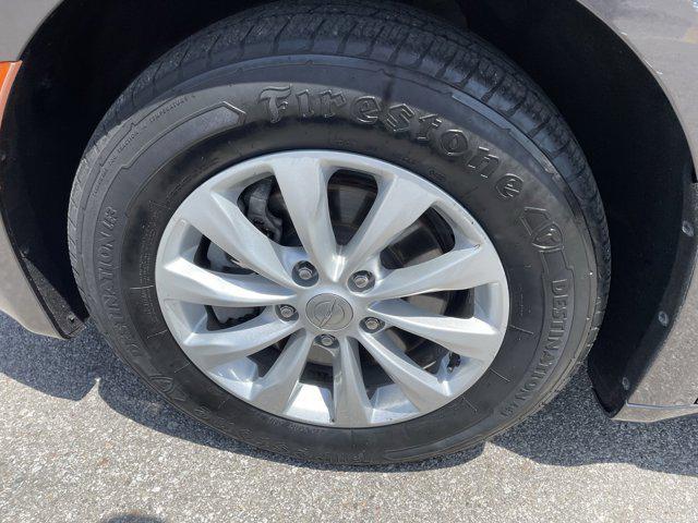 used 2017 Chrysler Pacifica car, priced at $11,496