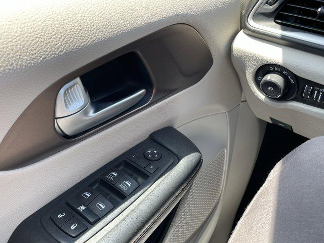used 2017 Chrysler Pacifica car, priced at $11,496