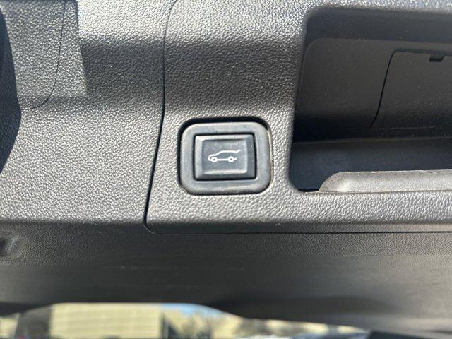 used 2022 GMC Acadia car, priced at $19,998