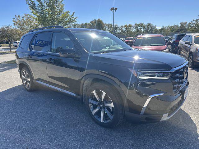 used 2025 Honda Pilot car, priced at $51,992
