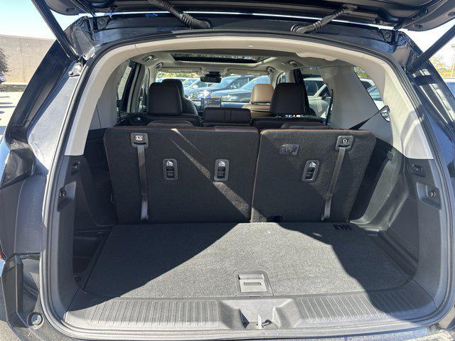 used 2025 Honda Pilot car, priced at $51,992