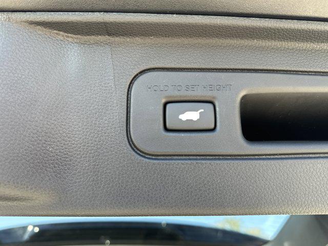 used 2025 Honda Pilot car, priced at $51,992