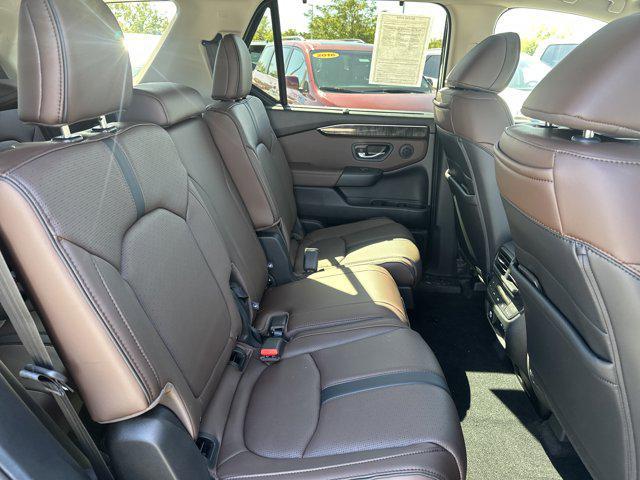 used 2025 Honda Pilot car, priced at $51,992