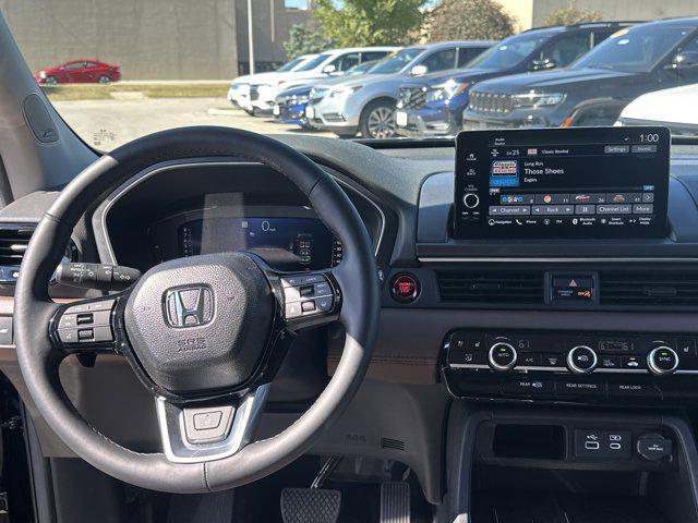 used 2025 Honda Pilot car, priced at $51,992
