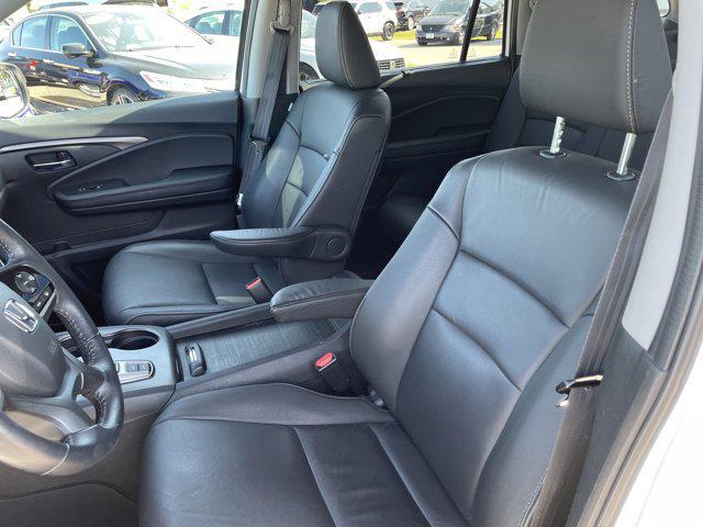 used 2022 Honda Pilot car, priced at $36,991