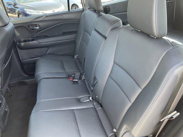 used 2022 Honda Pilot car, priced at $36,991