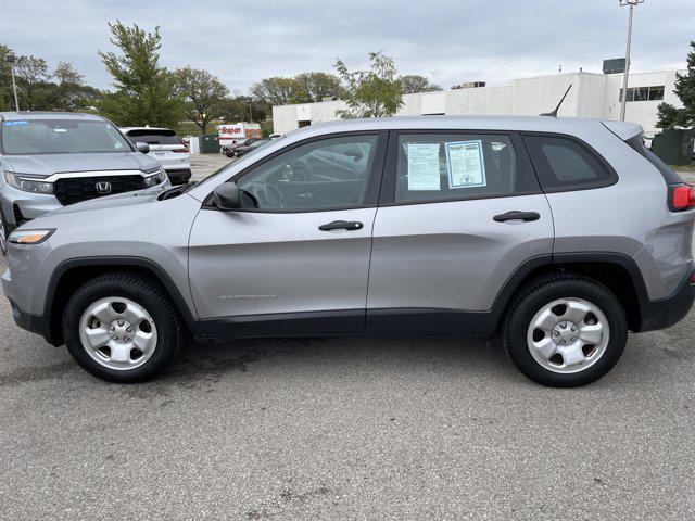 used 2016 Jeep Cherokee car, priced at $12,682