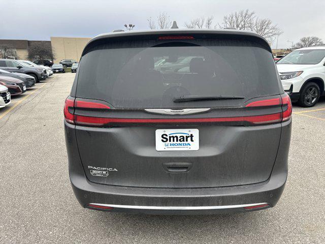 used 2022 Chrysler Pacifica car, priced at $18,992