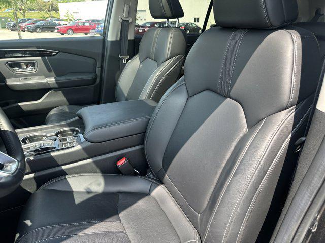 used 2023 Honda Pilot car, priced at $46,211