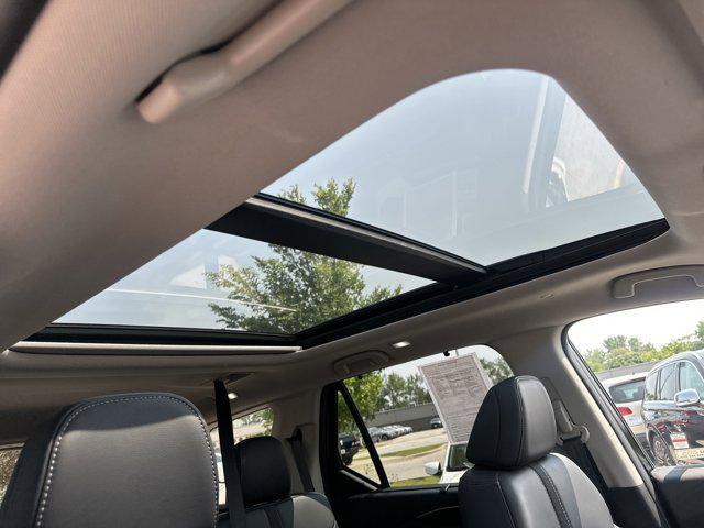 used 2023 Honda Pilot car, priced at $46,211